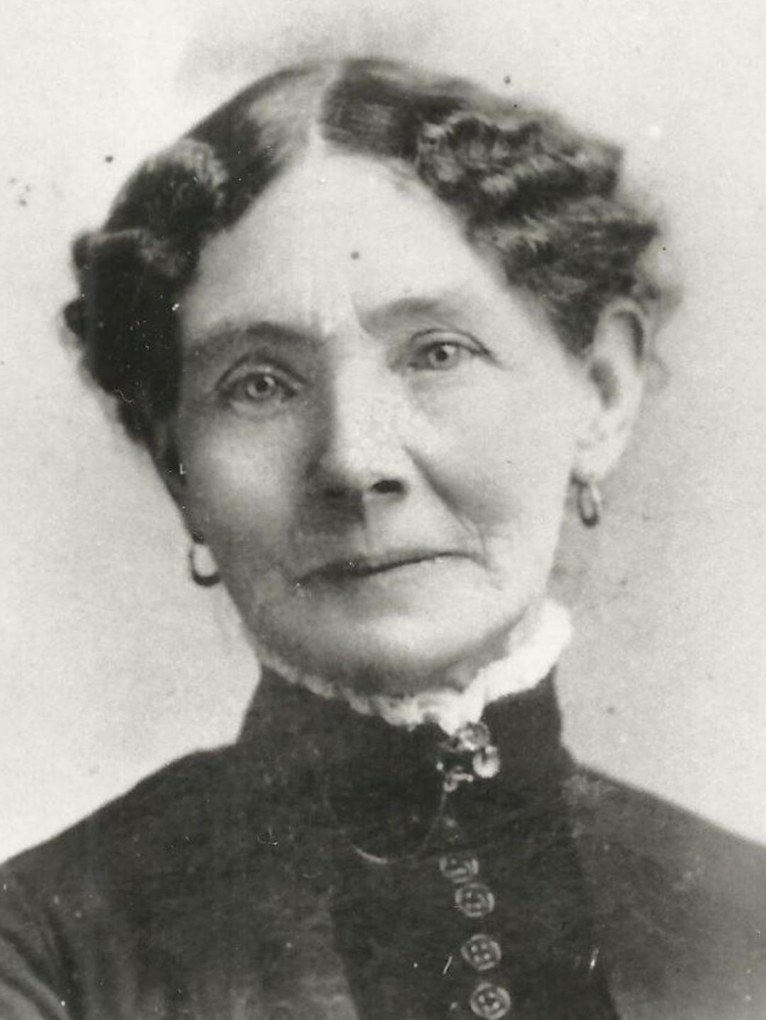 Wilhelmina Logan Mousley (1840 - 1918) Profile